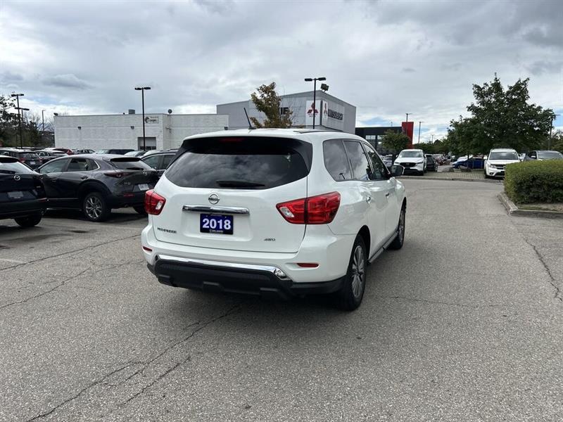 nissan Pathfinder 2018 - 13