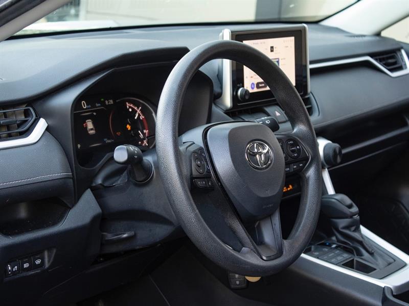 toyota RAV4 2023 - 11