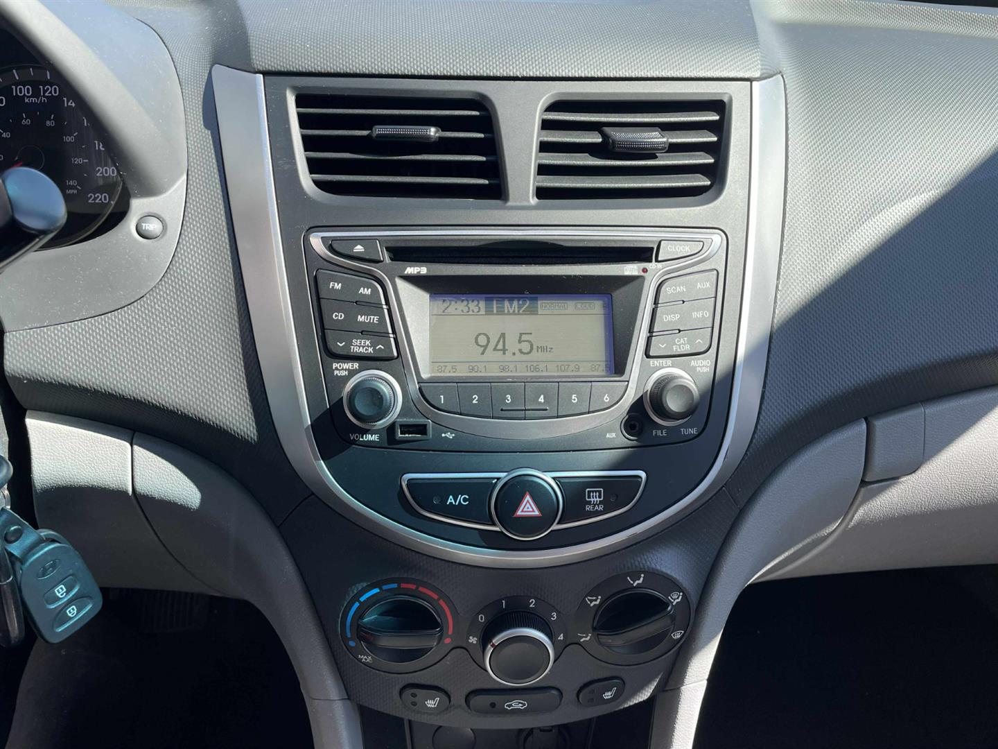 hyundai Accent 2013 - 14