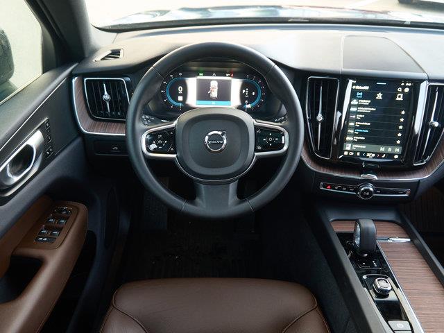 volvo XC60 2023 - 14