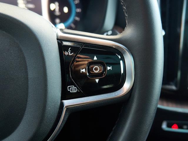 volvo XC60 2023 - 16