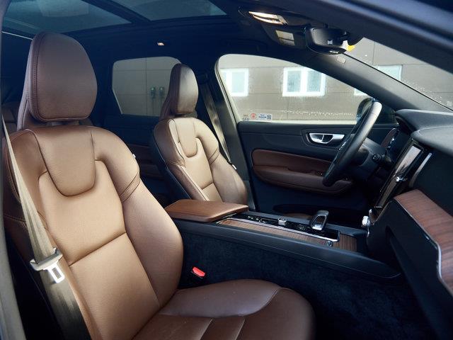 volvo XC60 2023 - 21