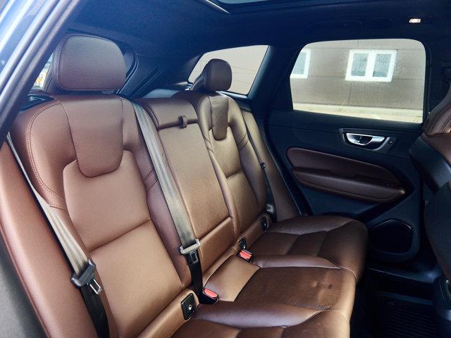 volvo XC60 2023 - 22