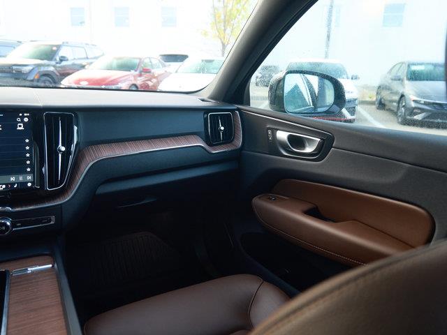 volvo XC60 2023 - 23