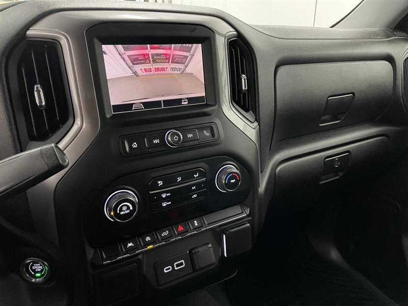 chevrolet Silverado 1500 2022 - 22