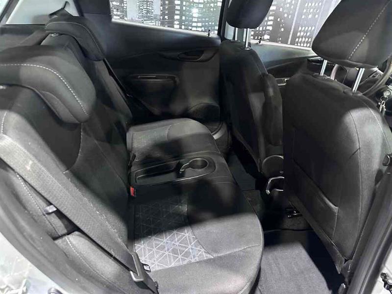 chevrolet Spark 2020 - 11