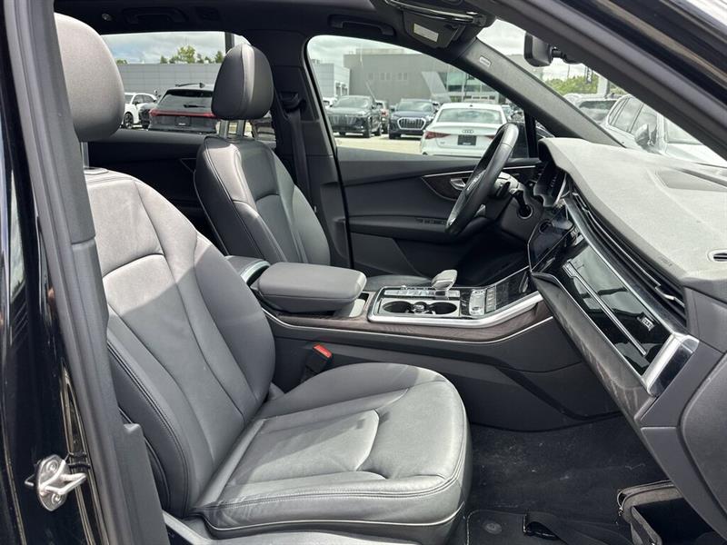 audi Q7 2021 - 28