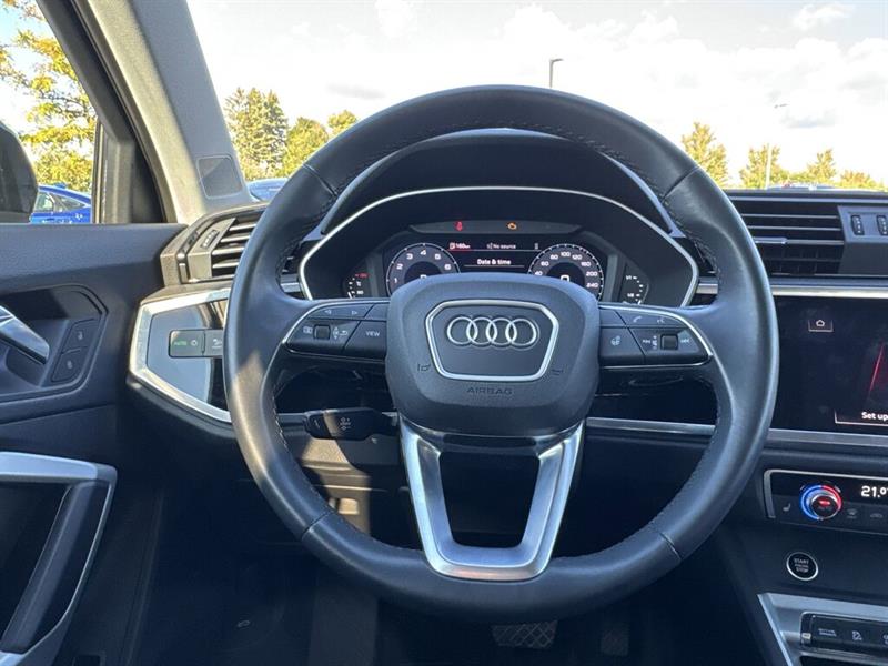 audi Q3 2022 - 12