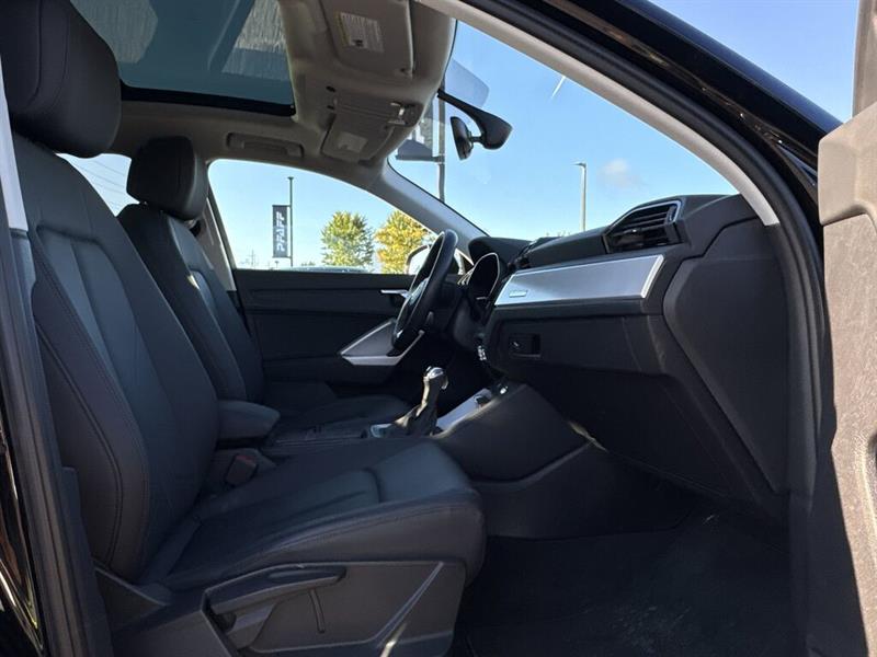 audi Q3 2022 - 26