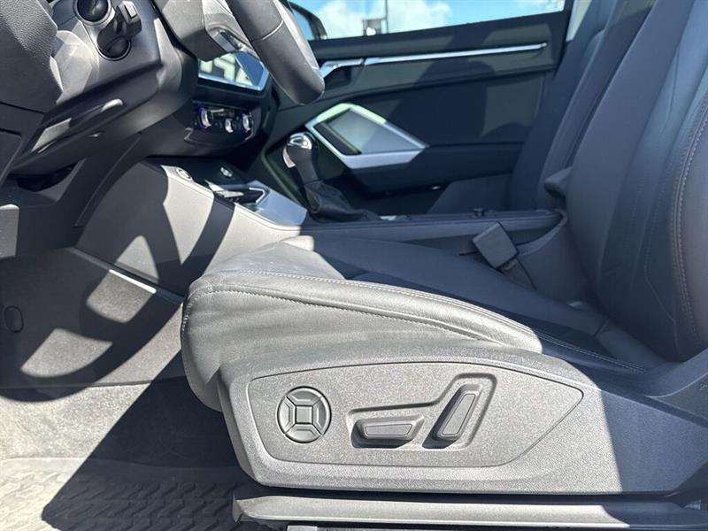 audi Q3 2021 - 15
