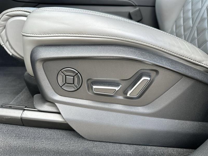 audi SQ7 2023 - 15