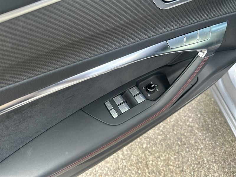 audi S6 berline 2024 - 16