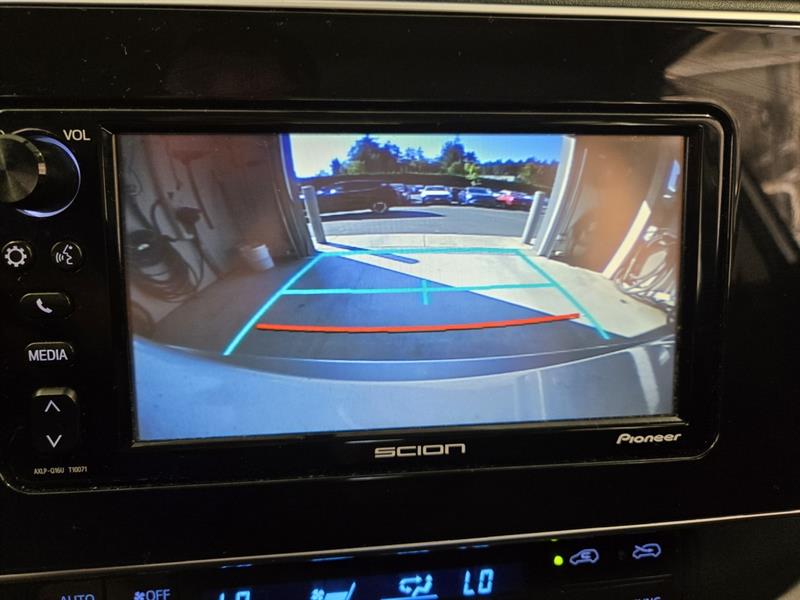 scion iM 2016 - 17