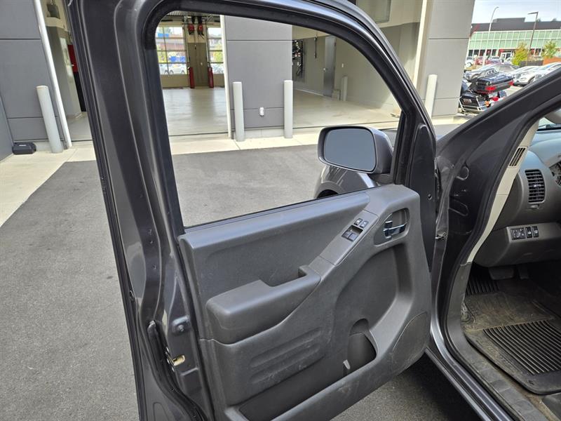 nissan Frontier 2016 - 11