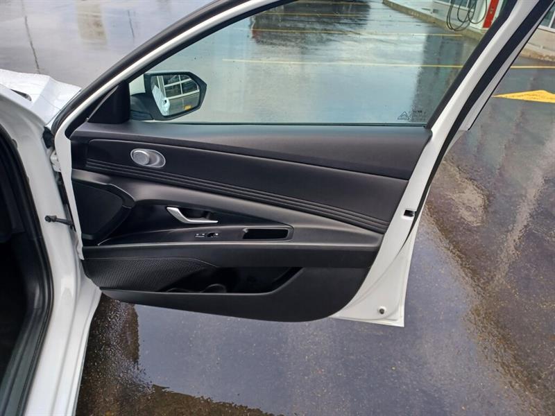 hyundai Elantra 2023 - 24
