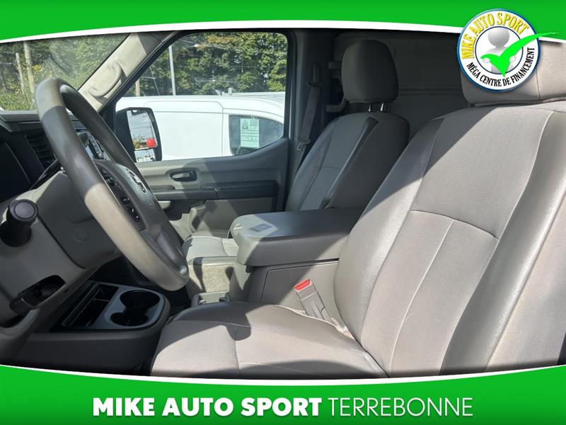 nissan Cargo 2019 - 14