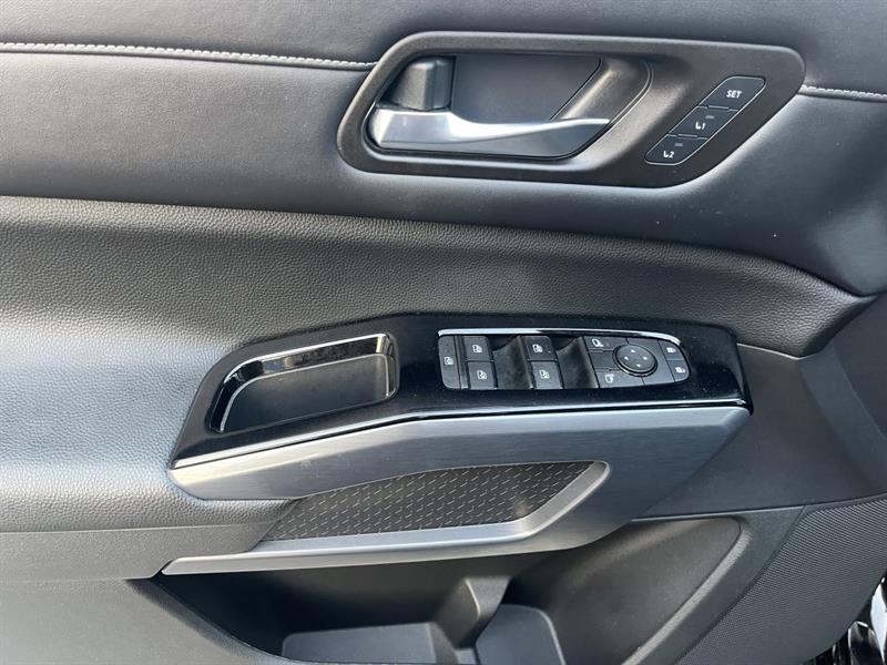 nissan Pathfinder 2022 - 15