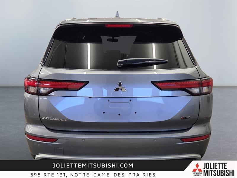 mitsubishi Outlander 2024 - 14