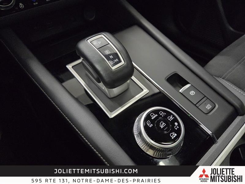 mitsubishi Outlander 2024 - 24