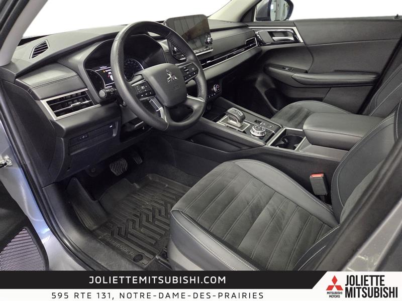 mitsubishi Outlander 2024 - 28