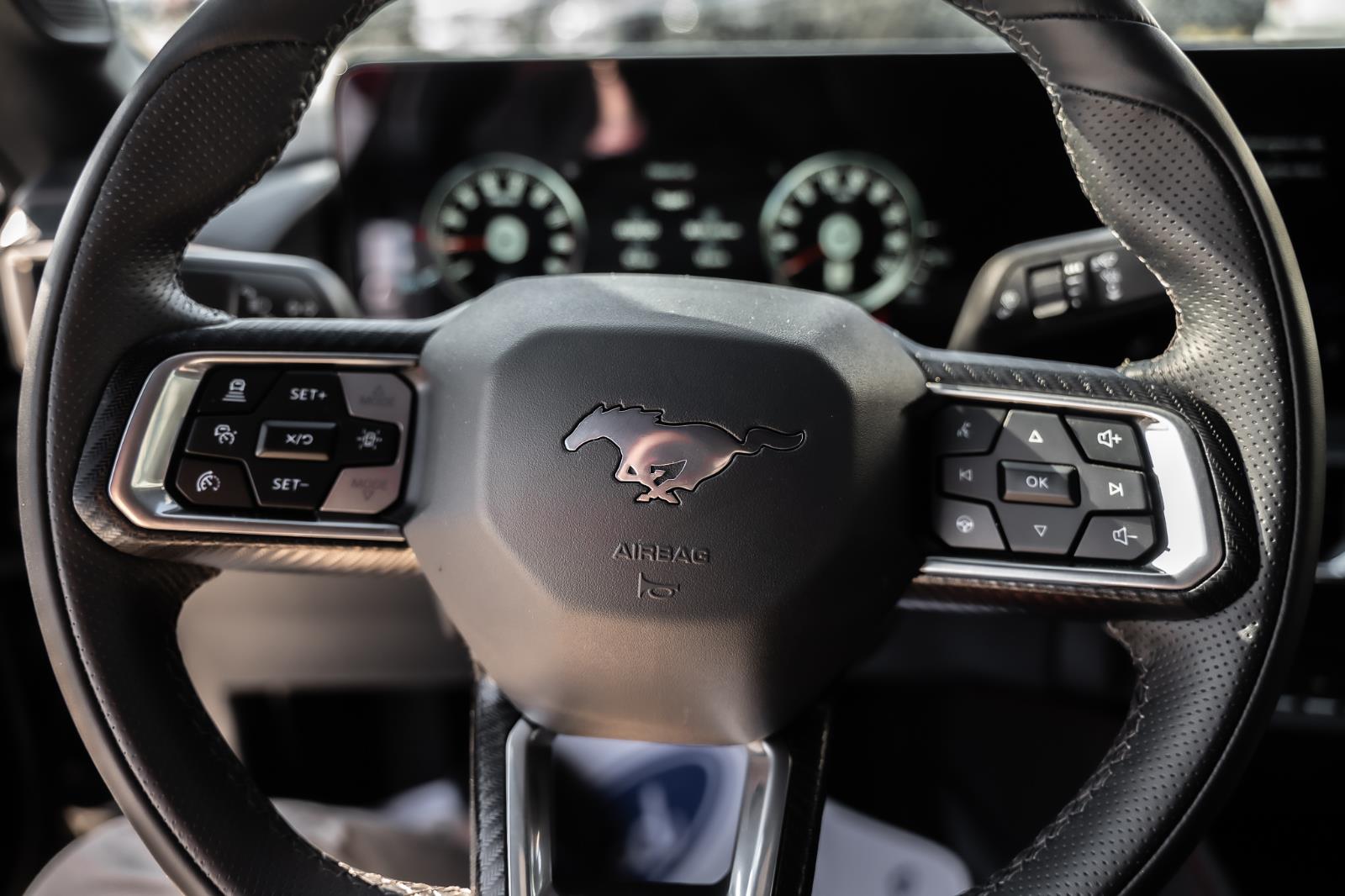 ford Mustang 2025 - 12