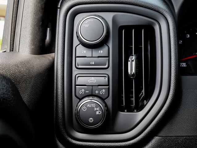 chevrolet Silverado 3500HD 2025 - 19