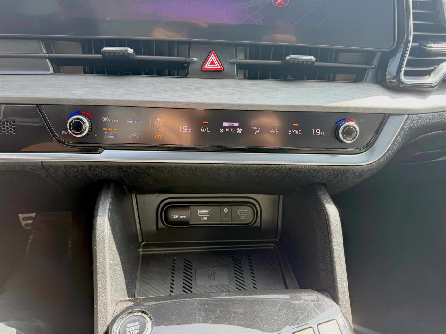 kia Sportage 2023 - 21