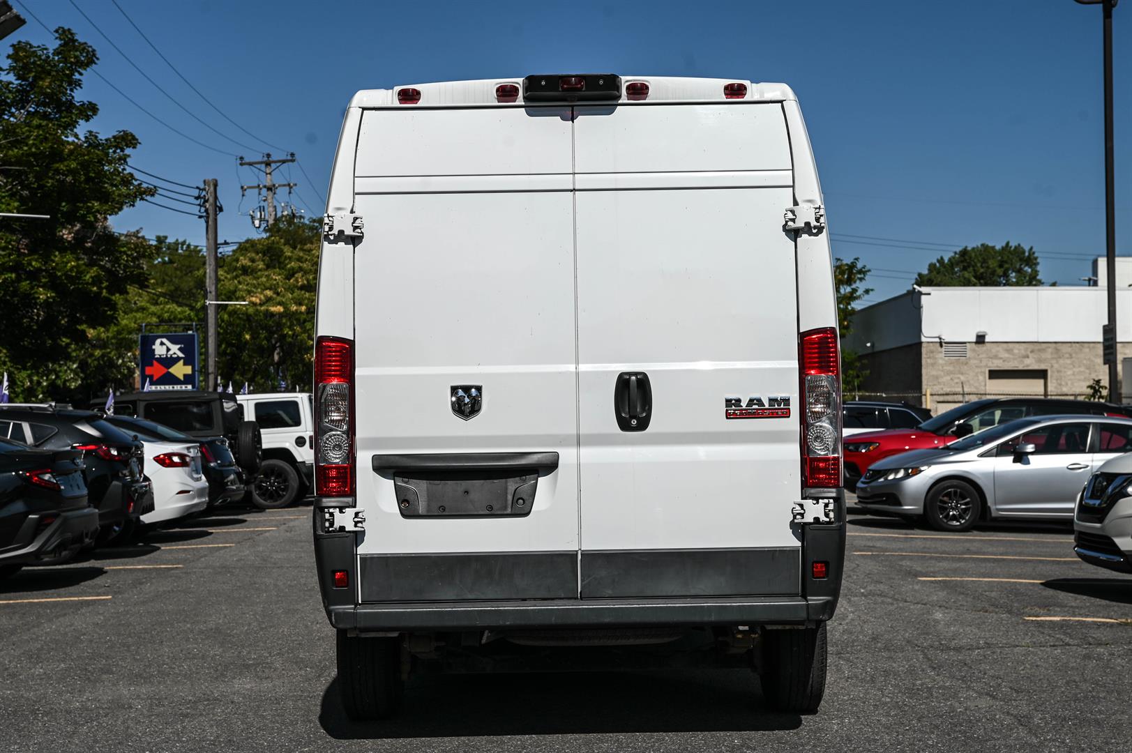 ram ProMaster Cargo Van 2016 - 7