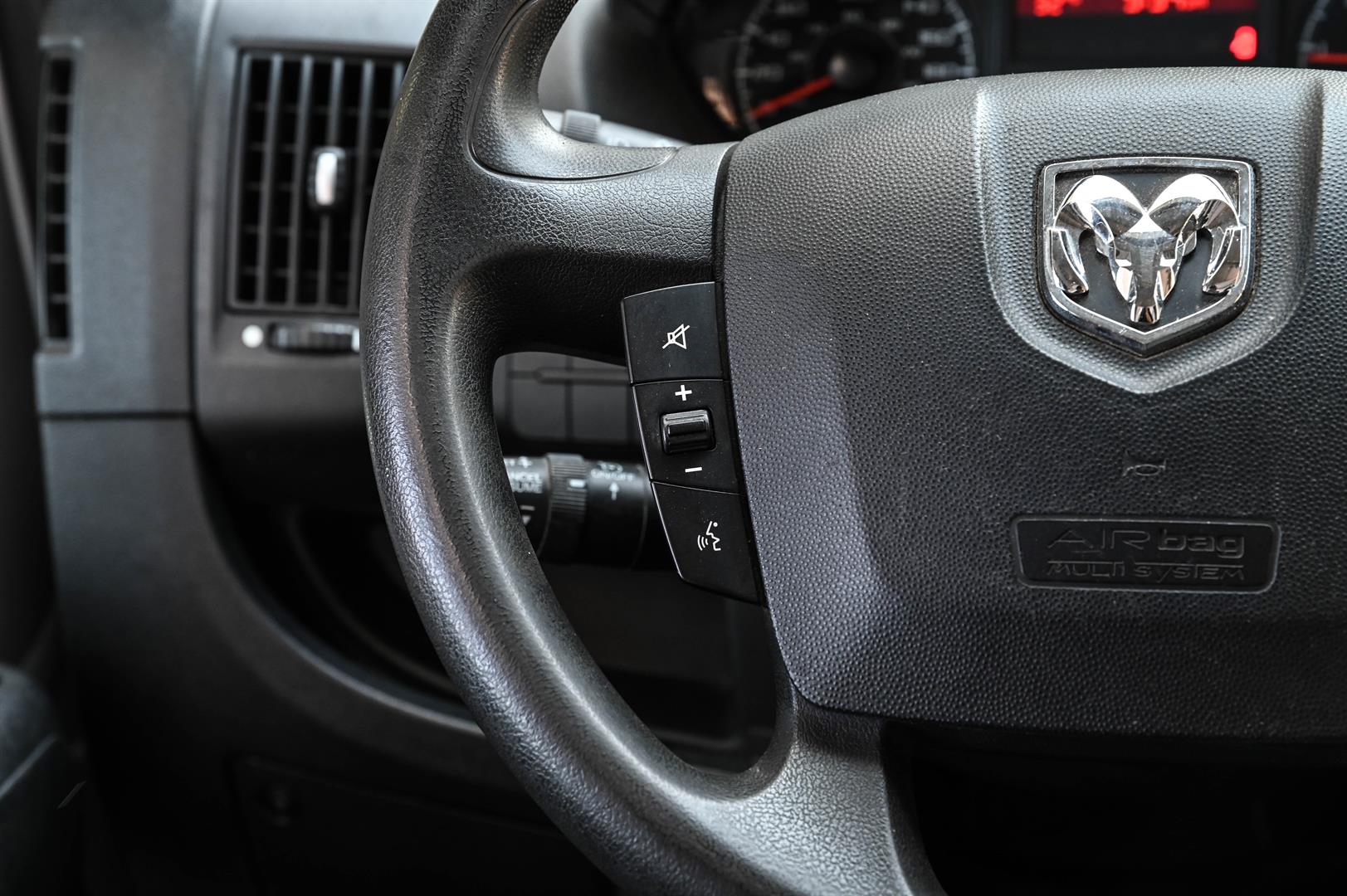 ram ProMaster Cargo Van 2016 - 13