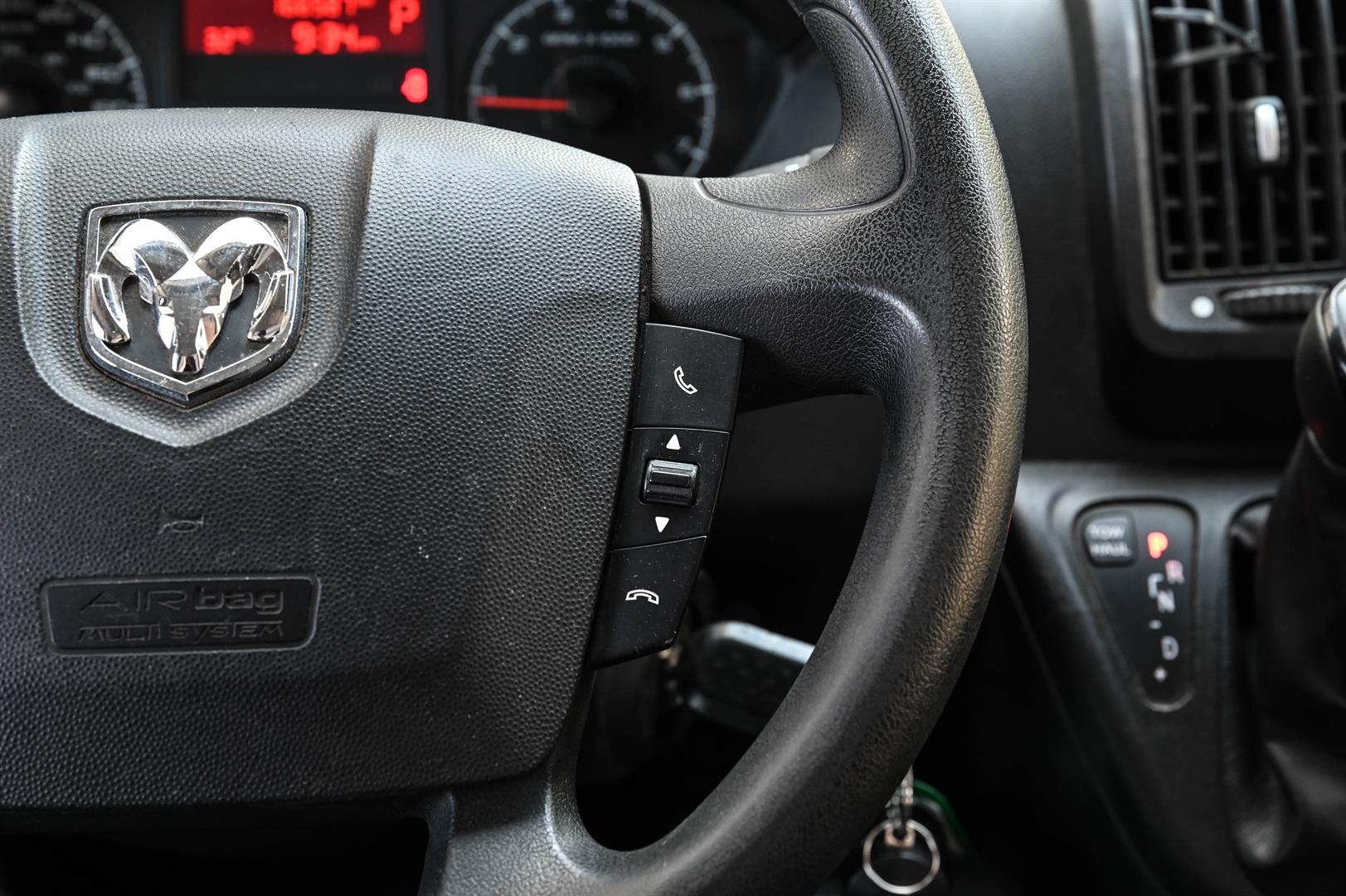 ram ProMaster Cargo Van 2016 - 14