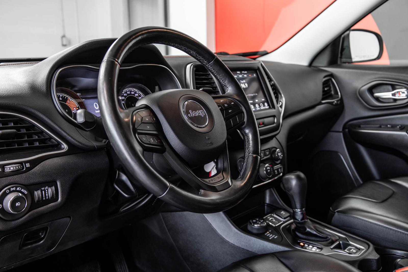 jeep Cherokee 2019 - 25