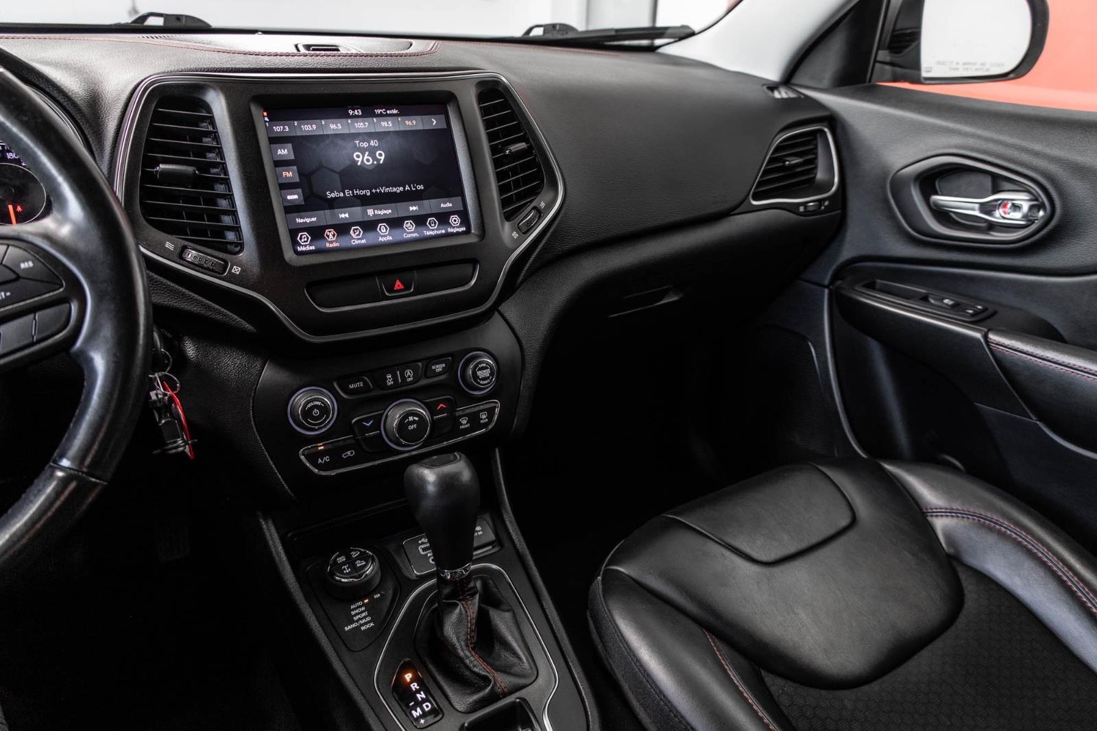 jeep Cherokee 2019 - 29