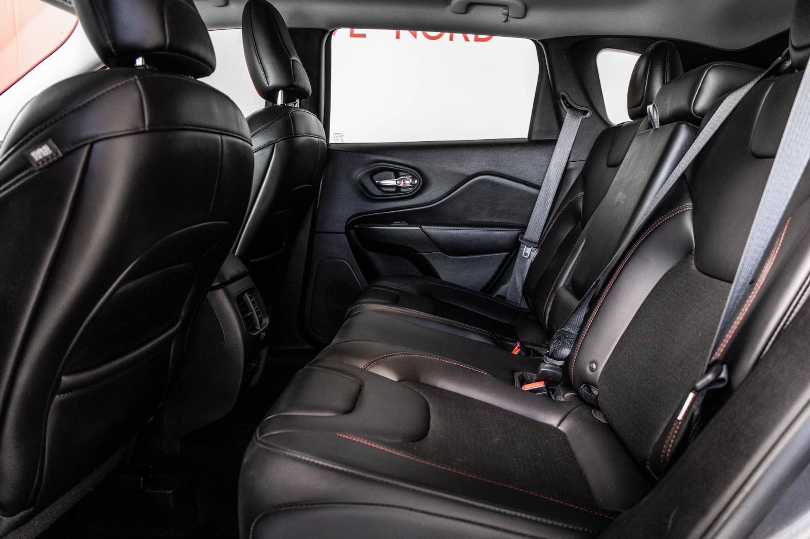 jeep Cherokee 2019 - 36