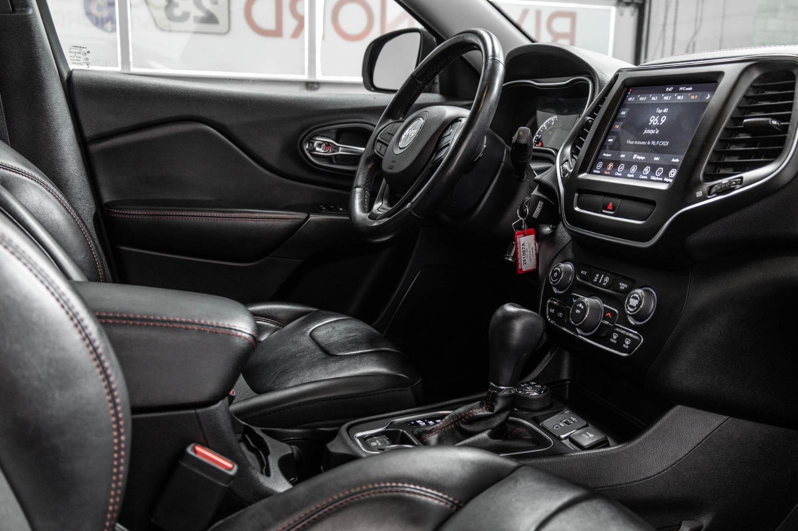 jeep Cherokee 2019 - 41