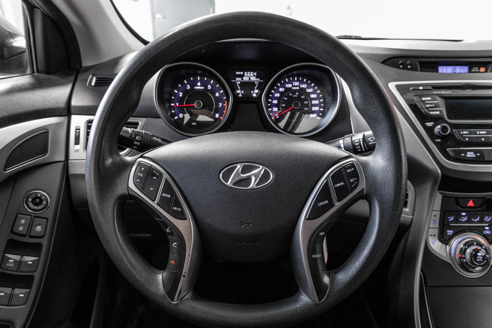 hyundai Elantra 2013 - 16