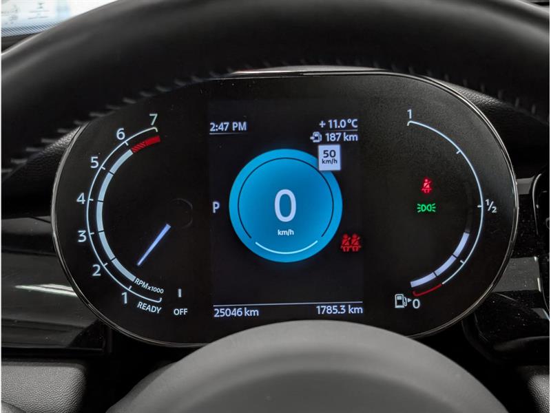 mini Hatchback 2023 - 14