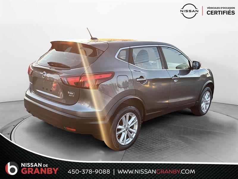 nissan Qashqai 2019 - 6