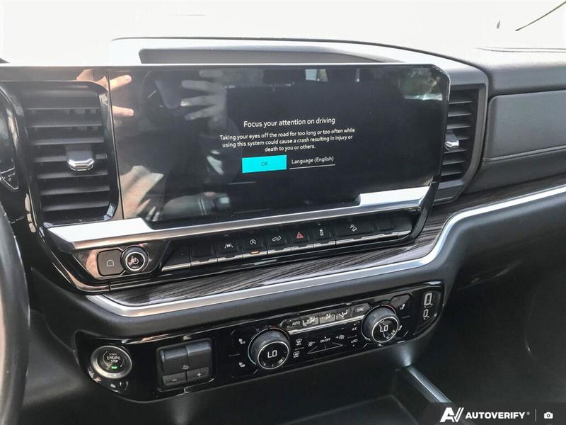 chevrolet Silverado 1500 2022 - 18