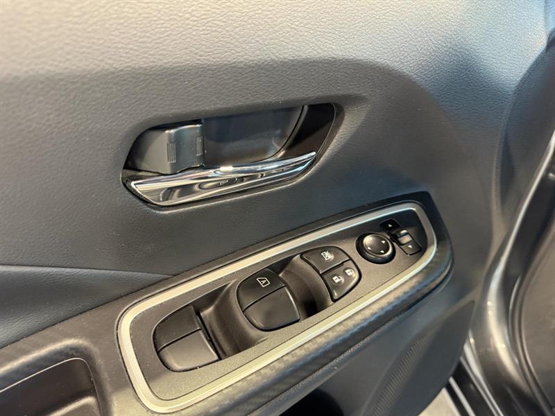 nissan Versa 2024 - 8