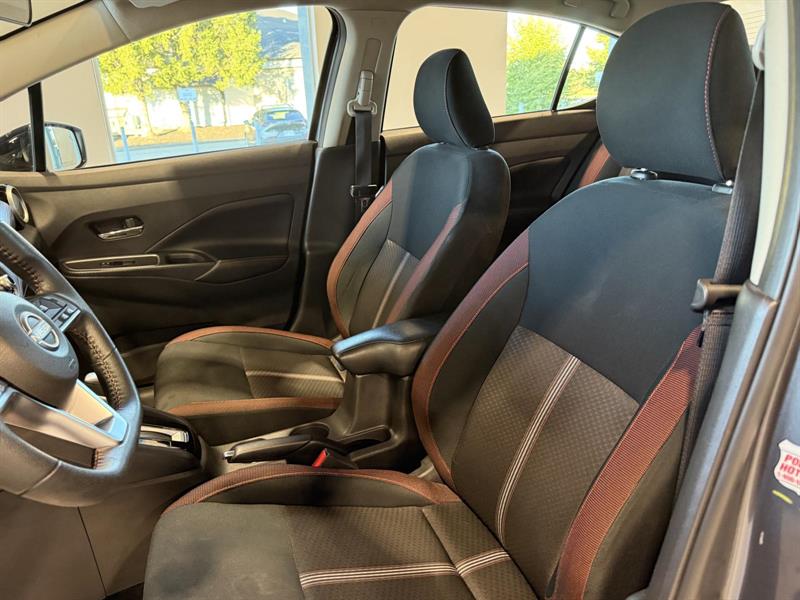 nissan Versa 2024 - 9