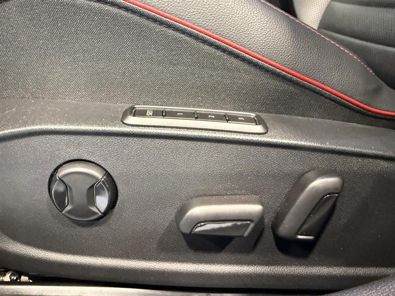 volkswagen Golf 2022 - 13