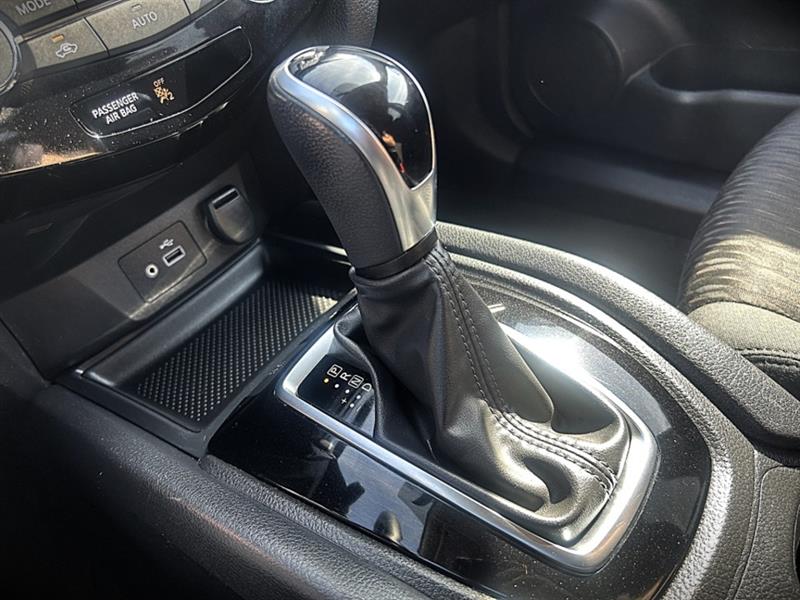 nissan Rogue 2020 - 22