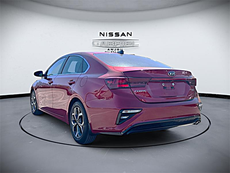 kia Forte 2021 - 8