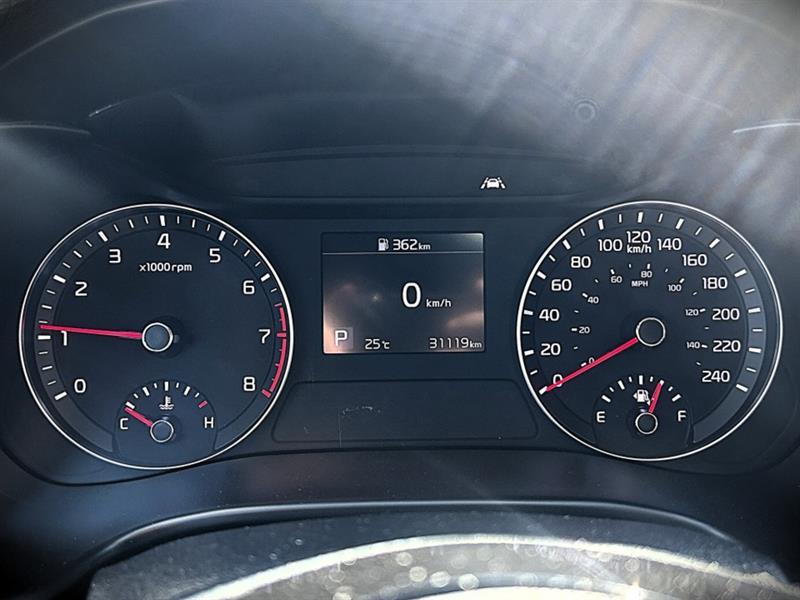 kia Forte 2021 - 18