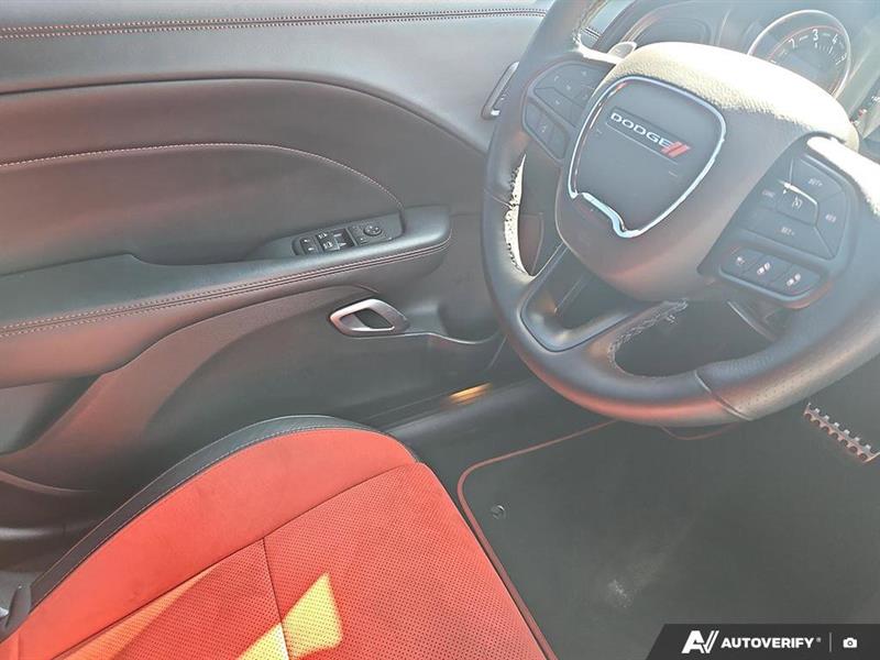 dodge Challenger 2023 - 17