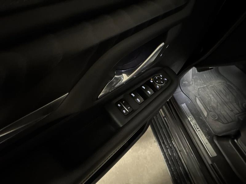 gmc Yukon XL 2023 - 16