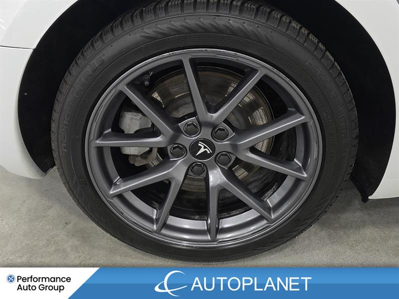 tesla Model 3 2023 - 12