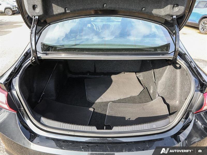 chevrolet Malibu 2023 - 24