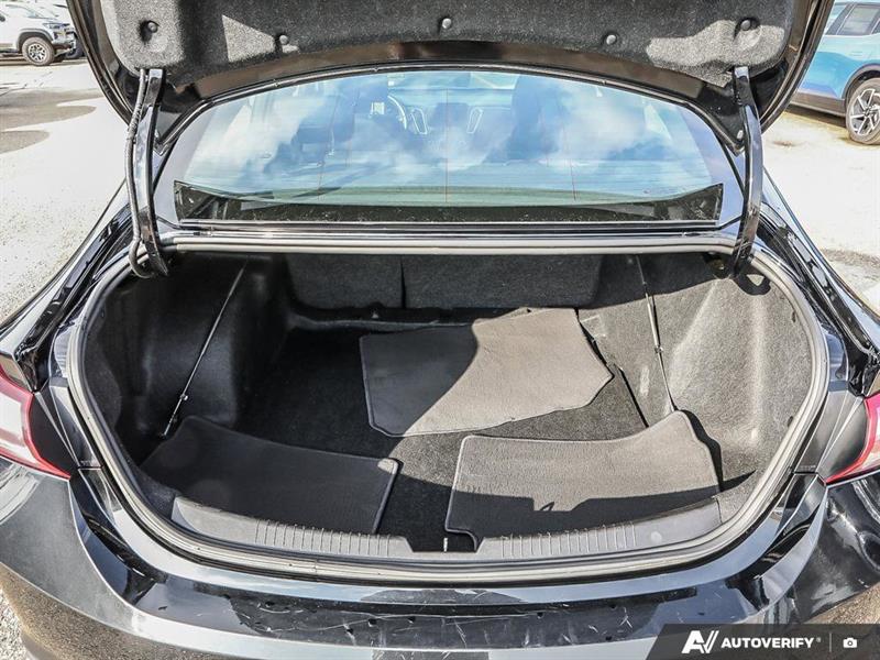 chevrolet Malibu 2023 - 24