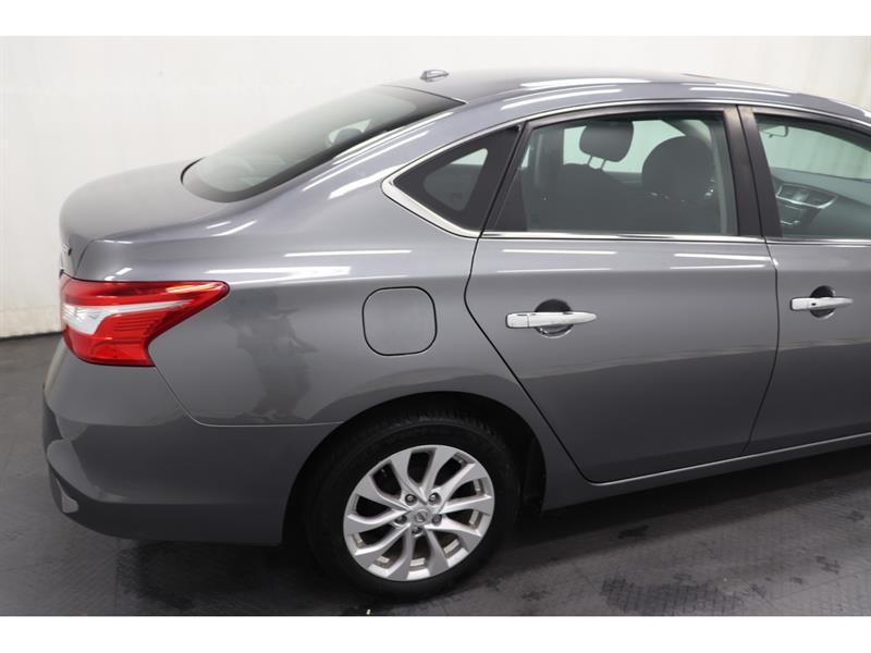nissan Sentra 2018 - 12